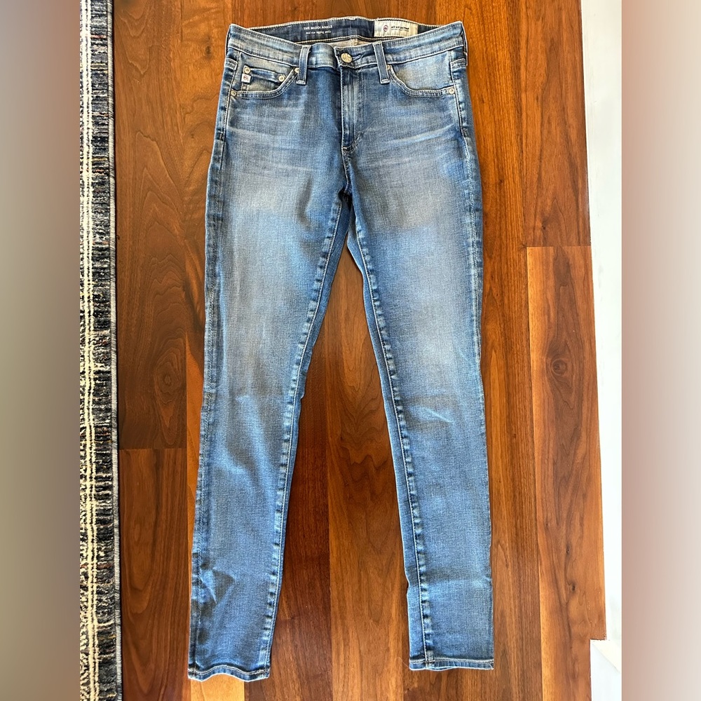 AG mid rise legging ankle jeans - light wash